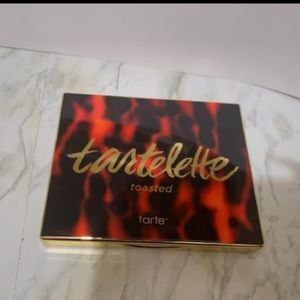 Tart eye shadow palette